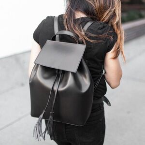 Camelia Roma Black Genuine Leather Tassel Drawstring Bucket Backpack